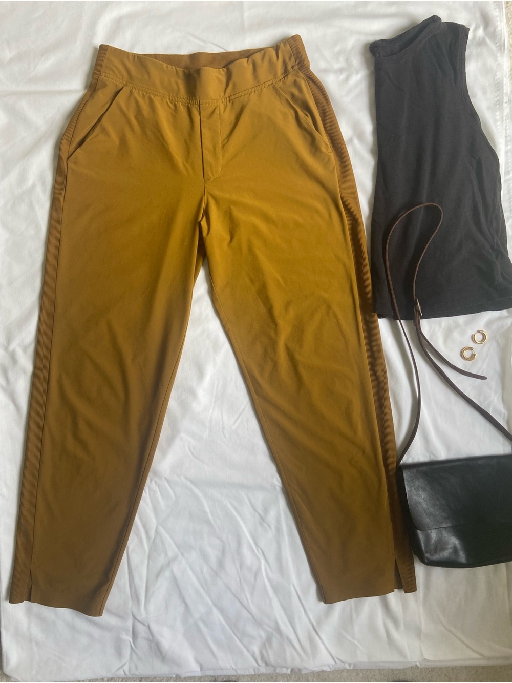 Athleta Brooklyn Ankle Pant, mustard gold, size 6 Regular